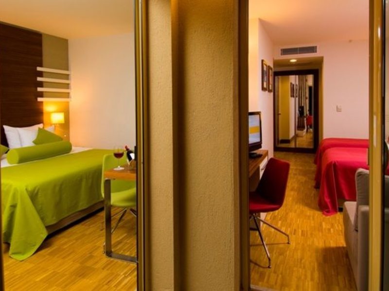 Blue Waters Club  39537