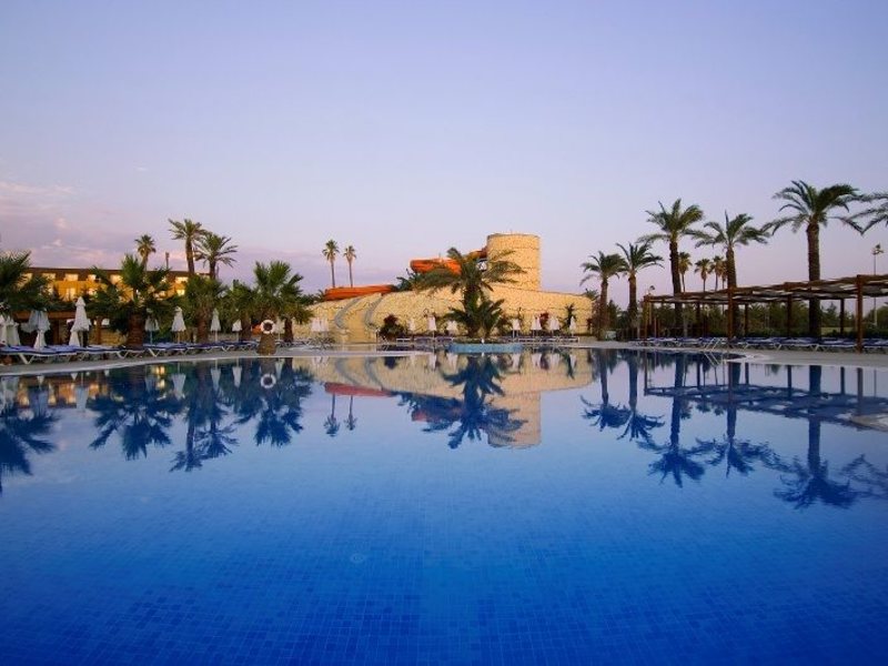 Blue Waters Club  39547