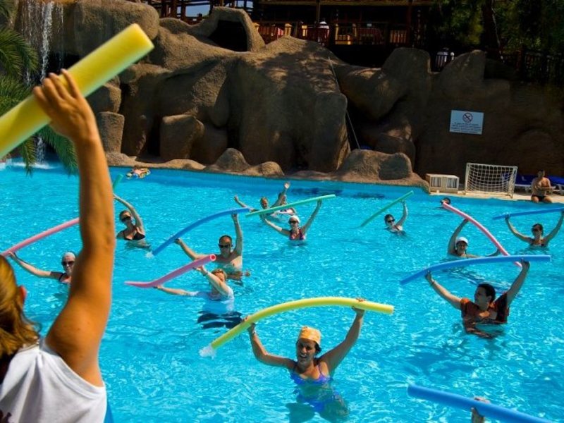 Blue Waters Club  39548