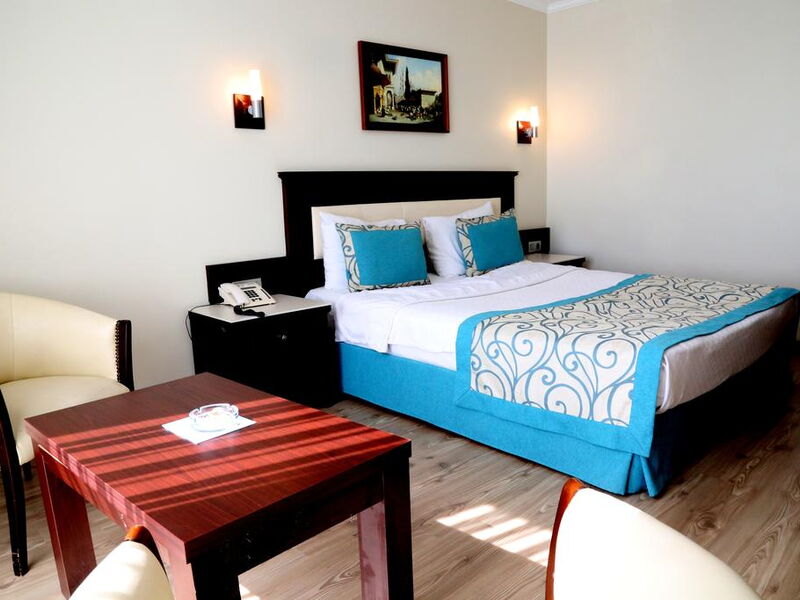 Blue World Hotel  184434
