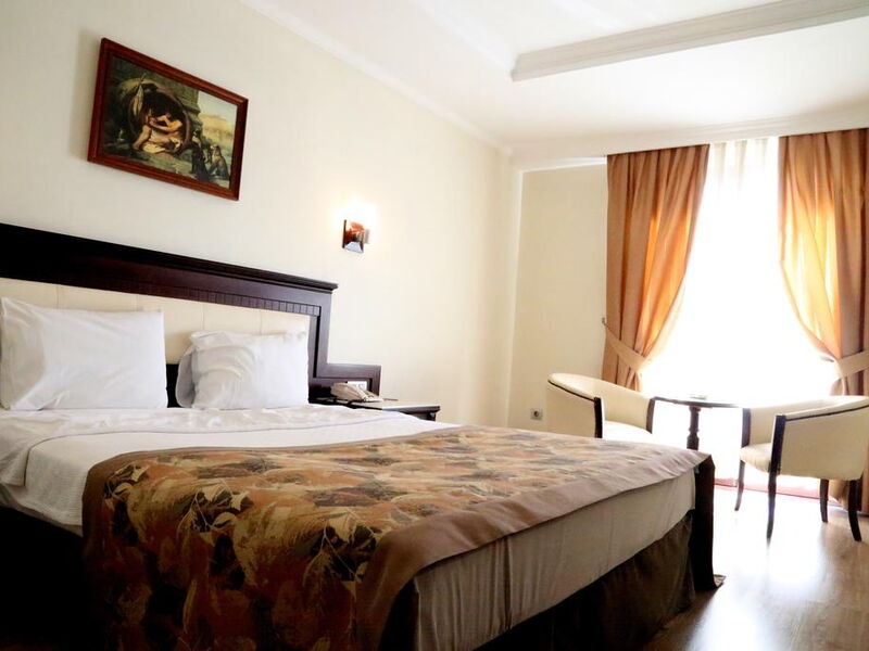 Blue World Hotel  184435