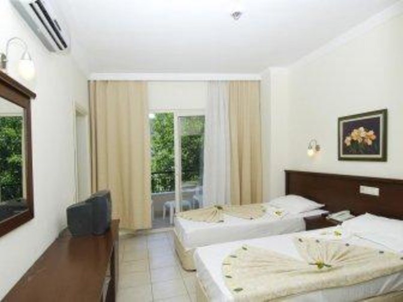 Bona Dea Park 294591