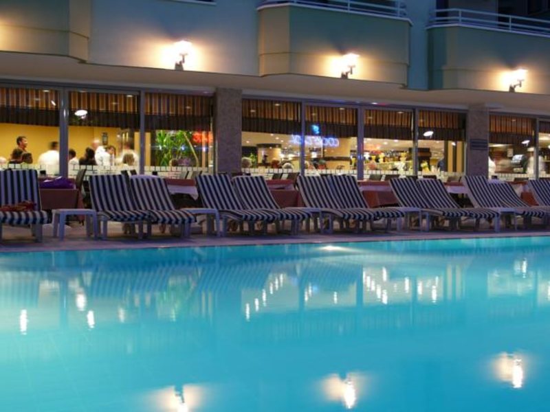 Bonapart Sealine Hotel  71343