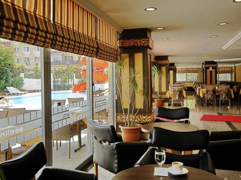 Bonapart Sealine Hotel  71348