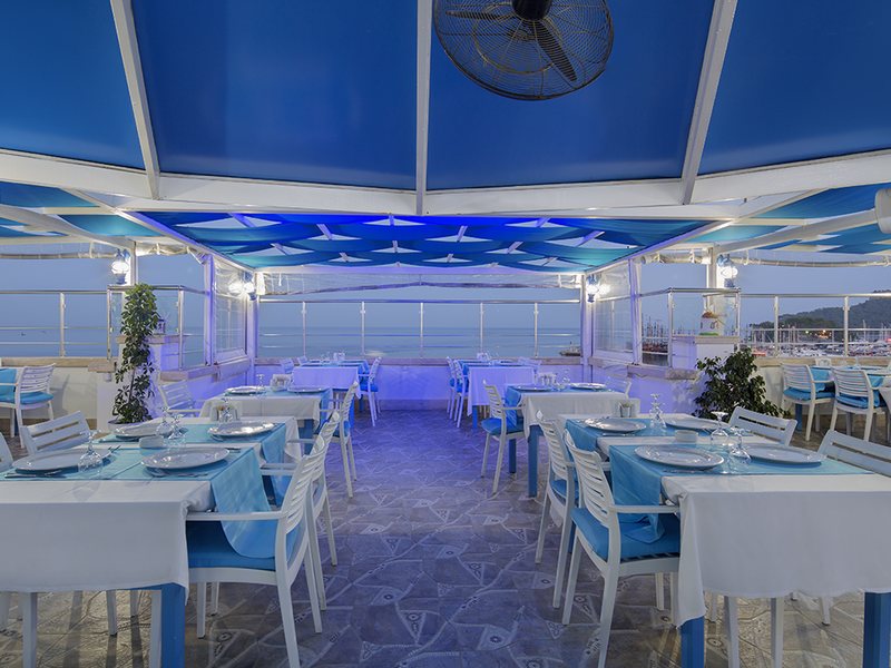 Bonn Beach Hotel By RRH&R  182815