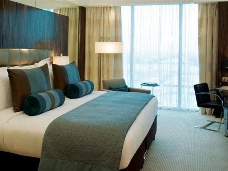 Bonnington Jumeirah Lakes Towers 45608