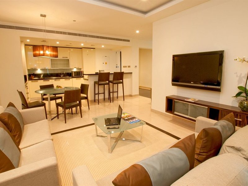 Bonnington Jumeirah Lakes Towers 45617