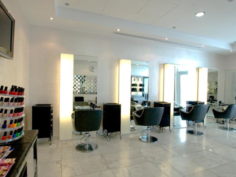 Bonnington Jumeirah Lakes Towers 45625