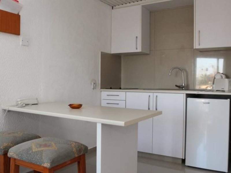 Boronia Hotel Apts 80682