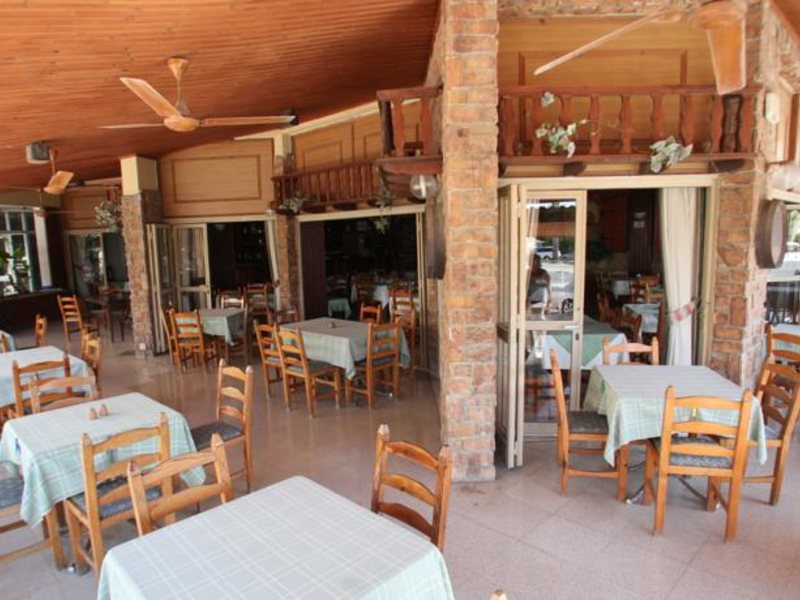 Boronia Hotel Apts 80685