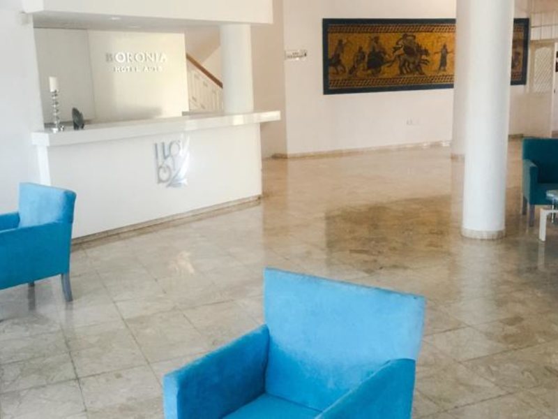 Boronia Hotel Apts 80695