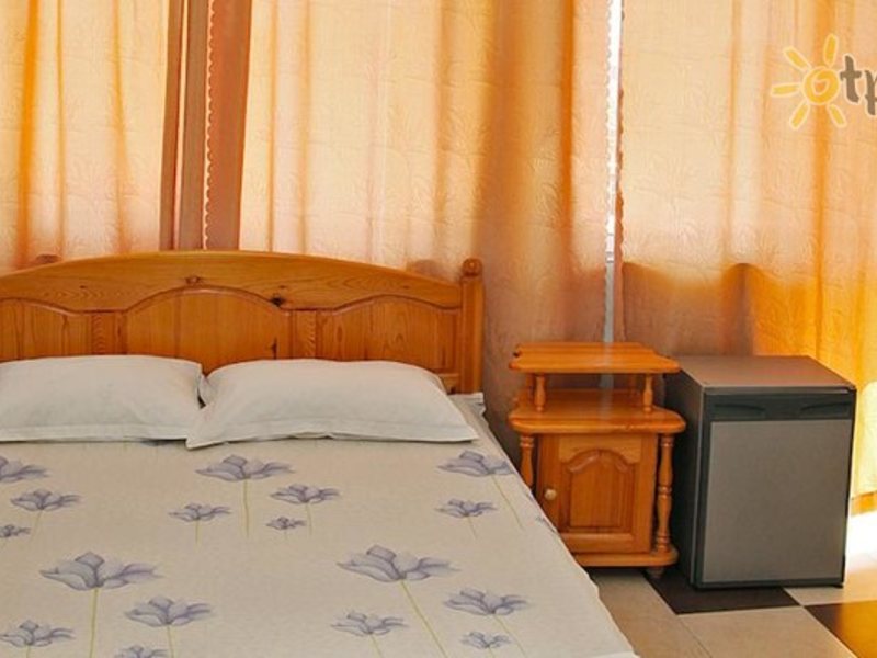 Boston Guest House & Apartment 309879