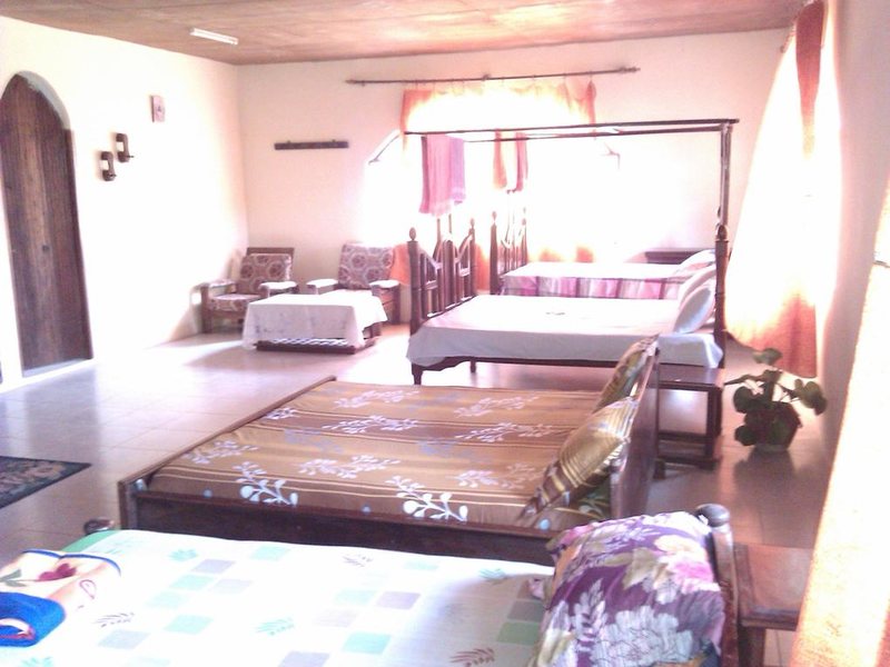 Botanic Country House 201414