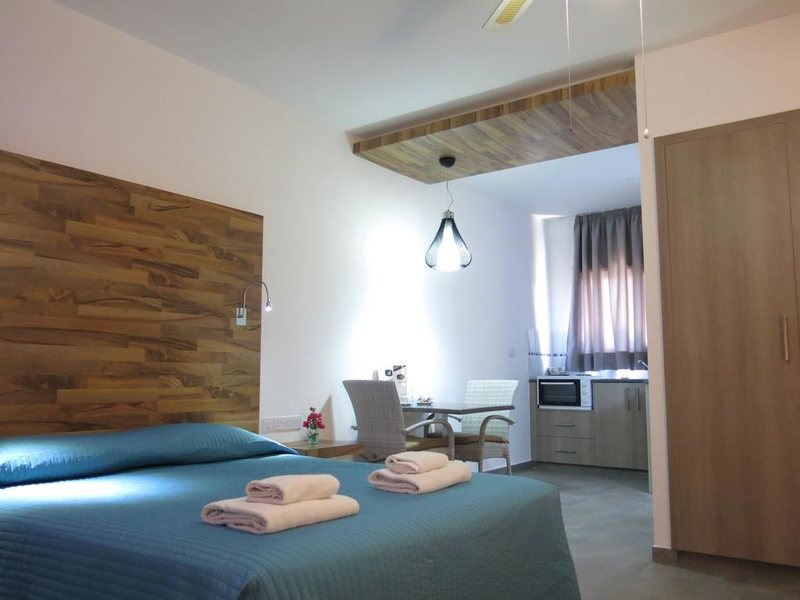 Bougainvillea Apartments 204769