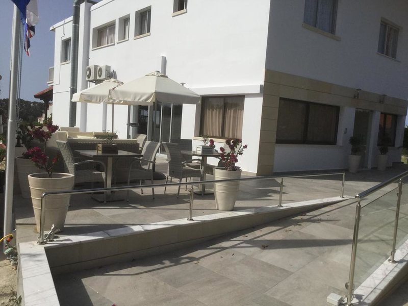 Bougainvillea Apartments 204774