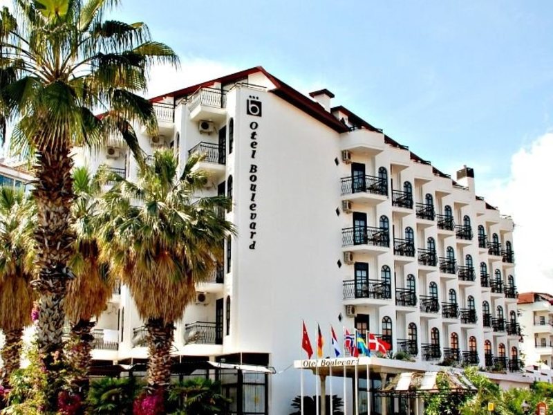 Boulevard Hotel 281378