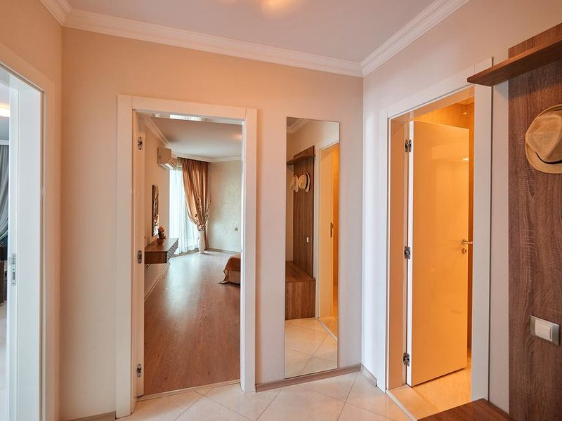 Boutique Rose Gardens 179758