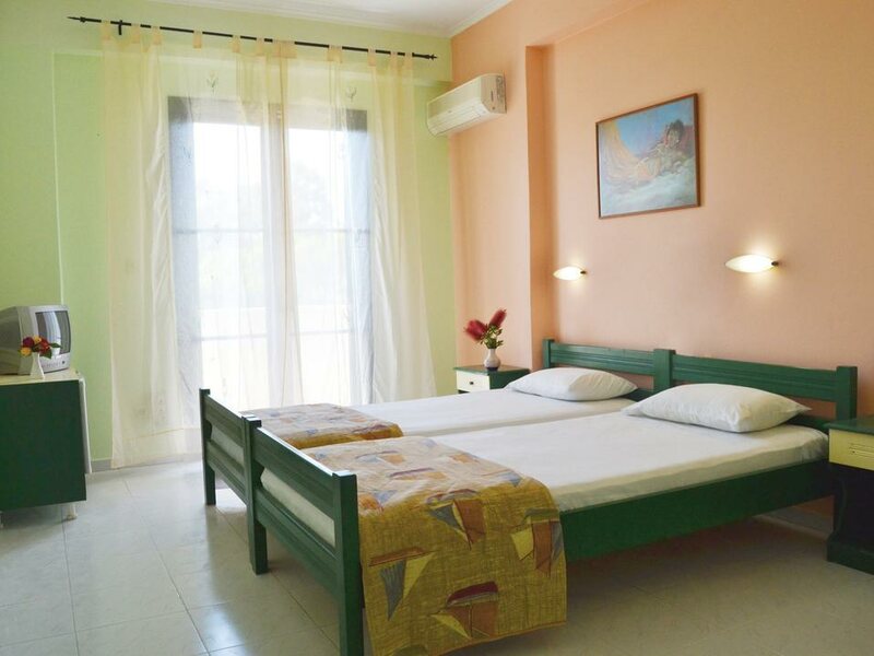 Bozikis Palace Hotel 305618