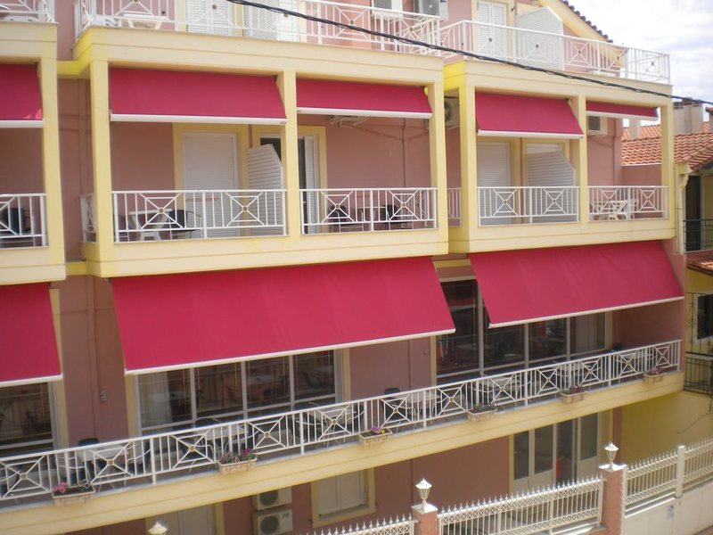 Brati II Beach 253858