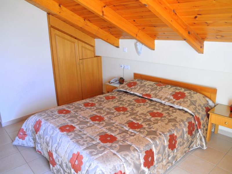 Brati II Beach 253865