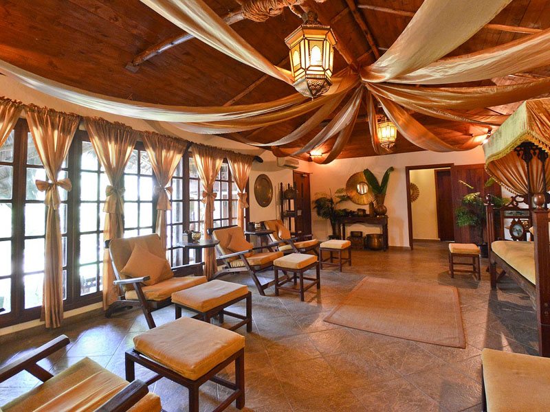 Breezes Beach Club & Spa 198954