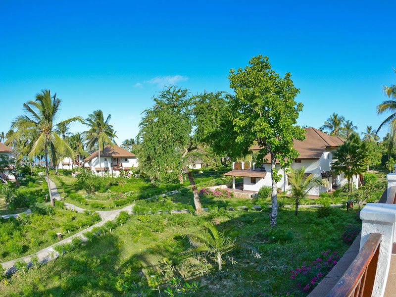 Breezes Beach Club & Spa 198960