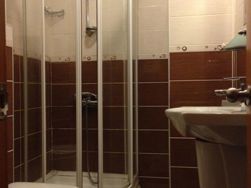 Bristol Hotel 281384