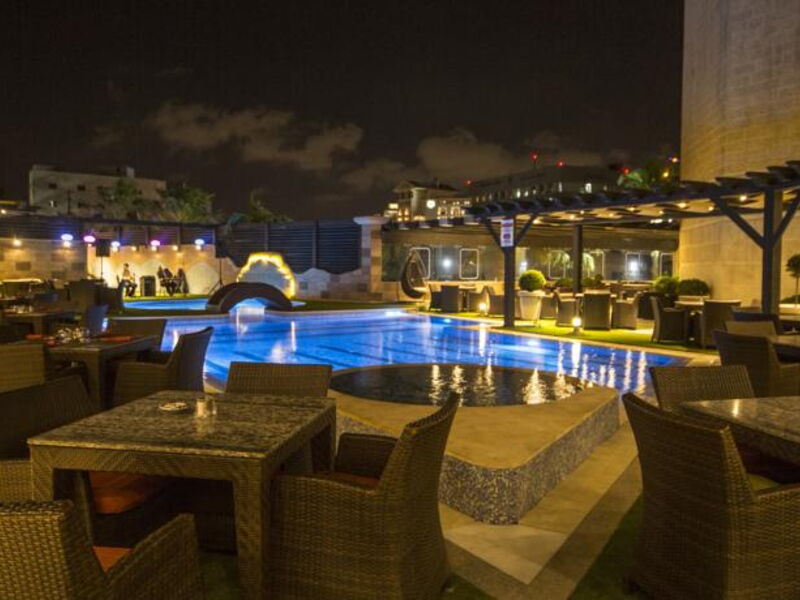 Bristol Hotel Amman 120258