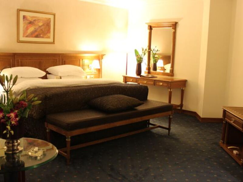 Bristol Hotel Amman 120271