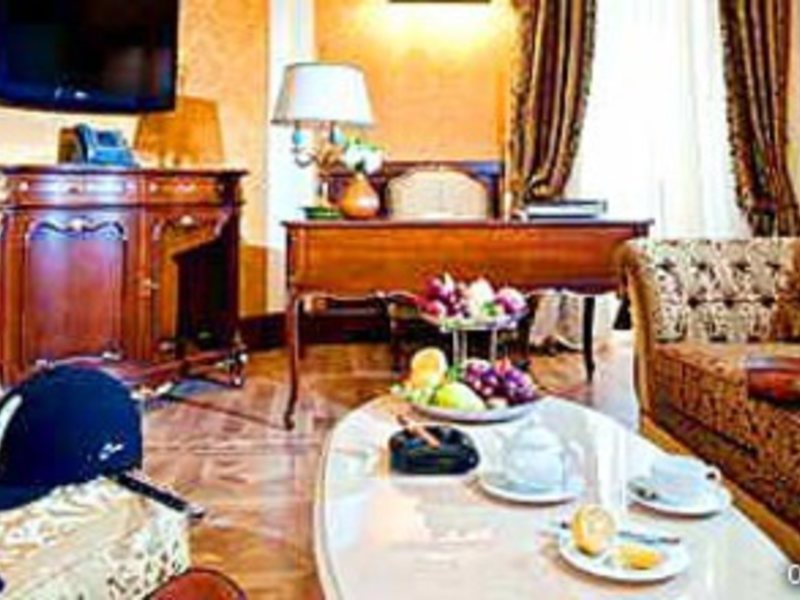 Bristol Hotel Odessa 14747