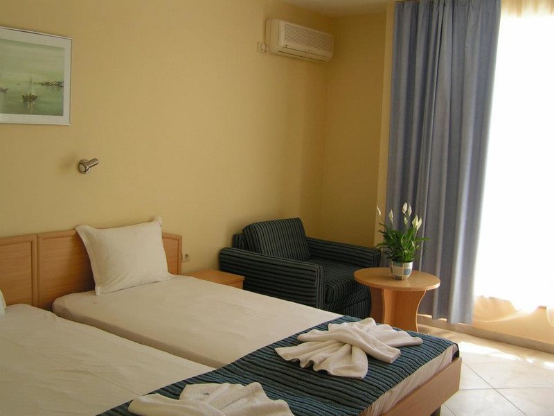 Briz Hotel (Sozopol) 238096