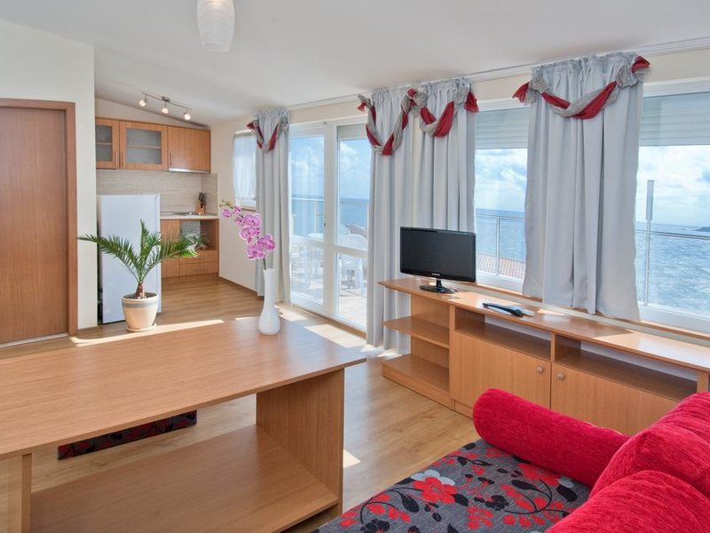 Briz Hotel (Sozopol) 238109