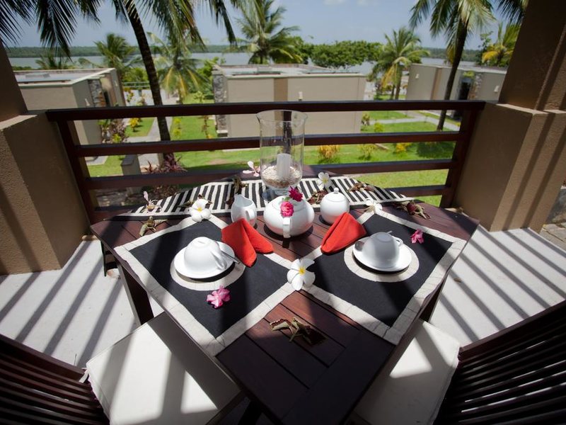 Buckingham Place 111124