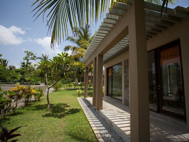 Buckingham Place 111132