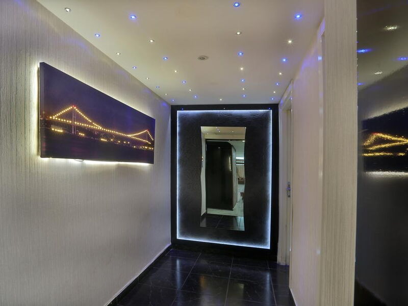 Budo Hotel 240620