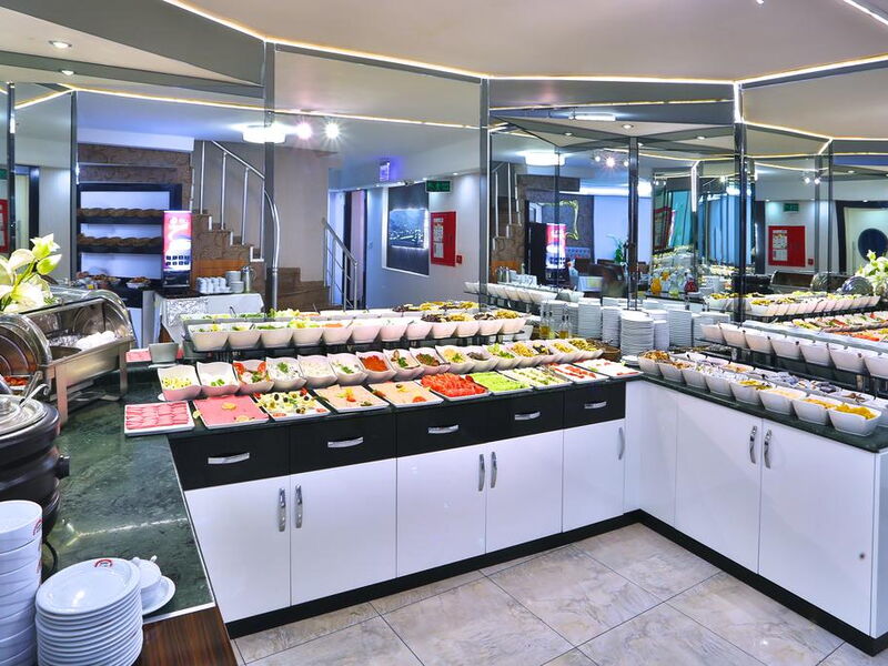 Budo Hotel 240628