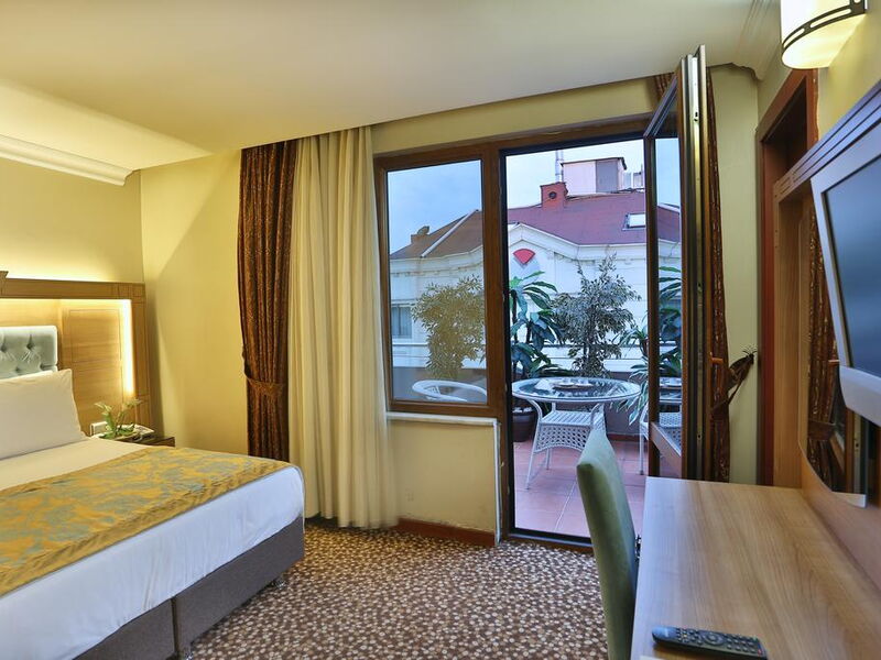 Budo Hotel 240644