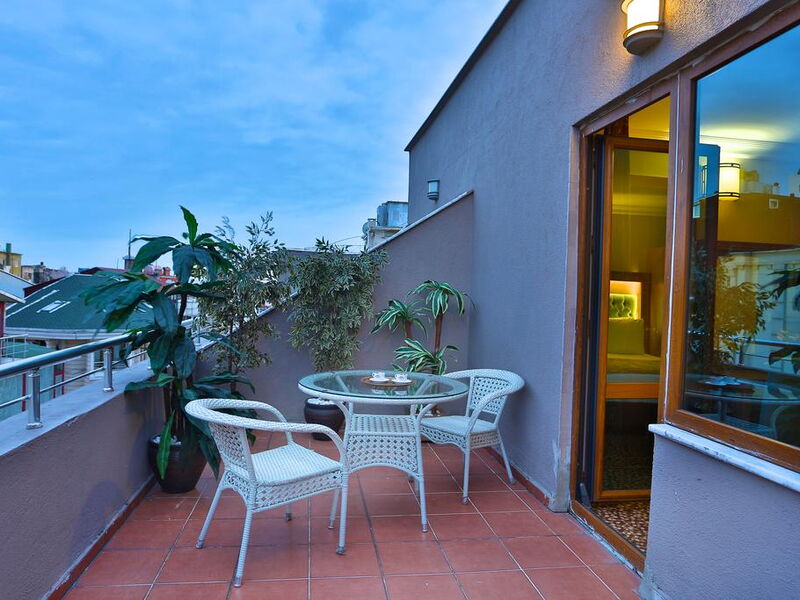 Budo Hotel 240649