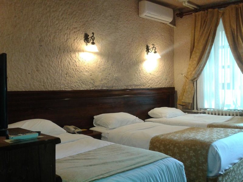 Burcu Kaya Hotel 184509