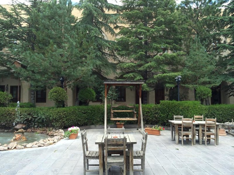 Burcu Kaya Hotel 184518