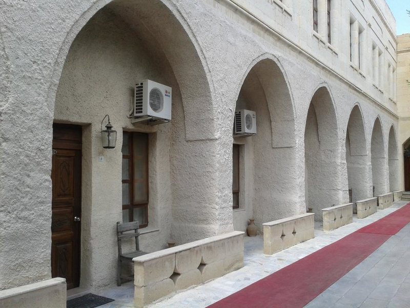 Burcu Kaya Hotel 184524