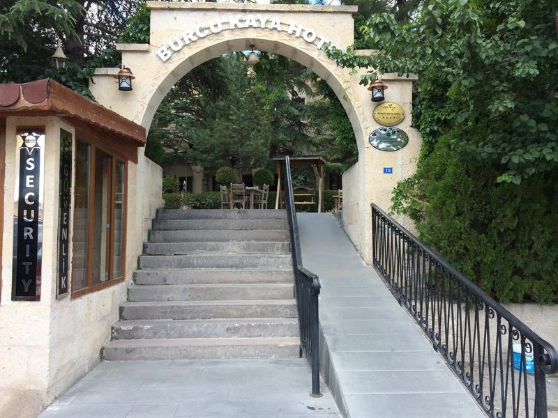 Burcu Kaya Hotel 184529