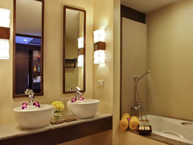 Buri Tara Resort 270010