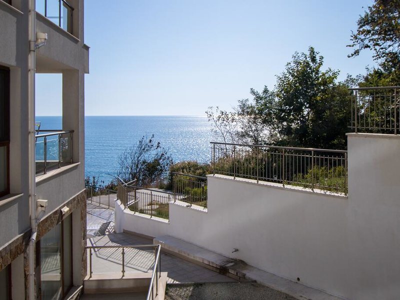 Byala Vista White Cliffs 318931