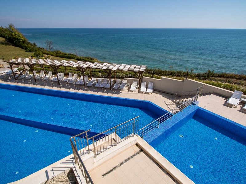 Byala Vista White Cliffs 318944