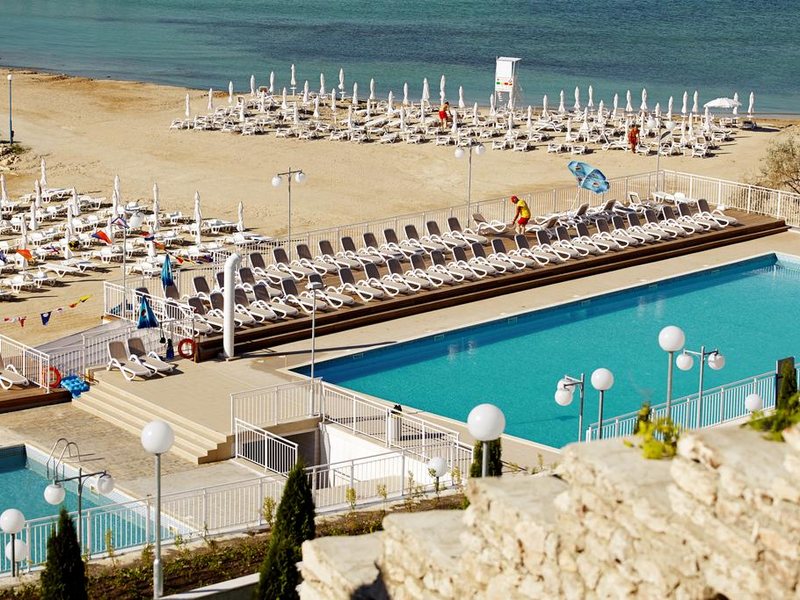 Byalata Laguna (White Lagoon)  164391