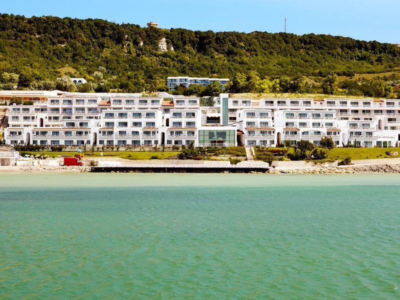 Byalata Laguna (White Lagoon)  164392