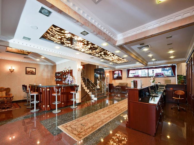 Byzantium Suites APT 194952