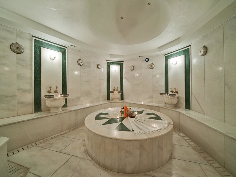 Byzantium Suites APT 194953