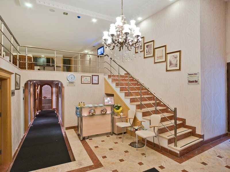 Byzantium Suites APT 194958